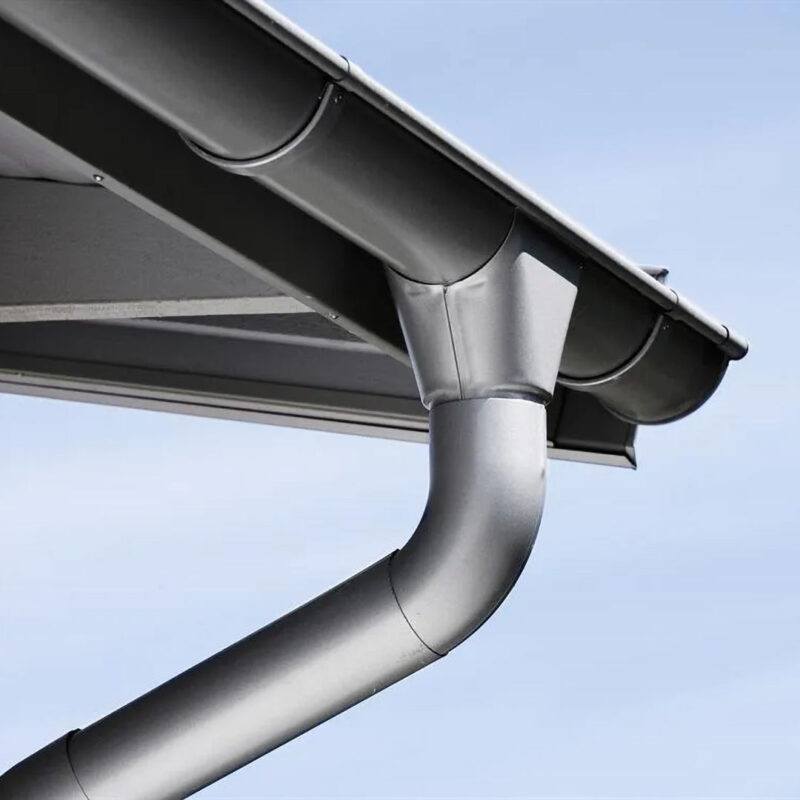 Plannja 3 meters tagrende 150 mm i Silver stål