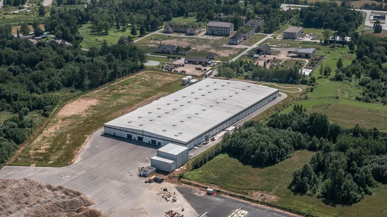 Nyhed i sortimentet: Træbeton fra Sonablock – høj kvalitet til konkurrencedygtige priser 1 sonablock fabrik billede