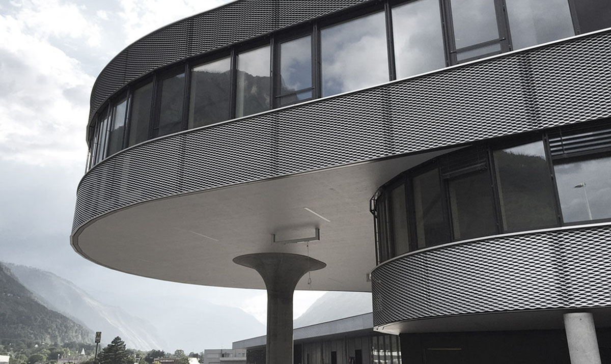 Inspiration 10 straekmetal facade stor